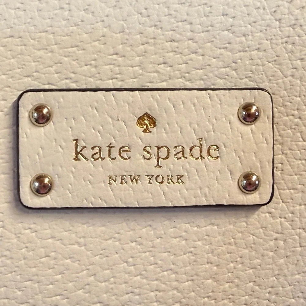 Kate Spade Two-Tone Black and Cream Cedar Street Maise Satchel - Picture 4 of 11